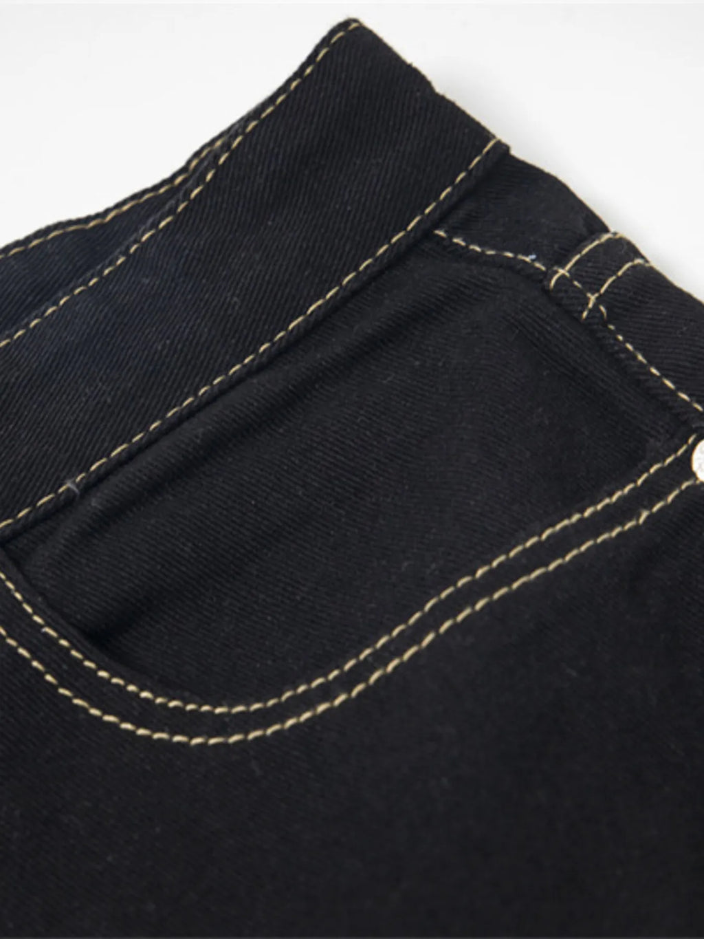 95b8fa52d51b438cb659f5fdb71edbf7-Max-Origin